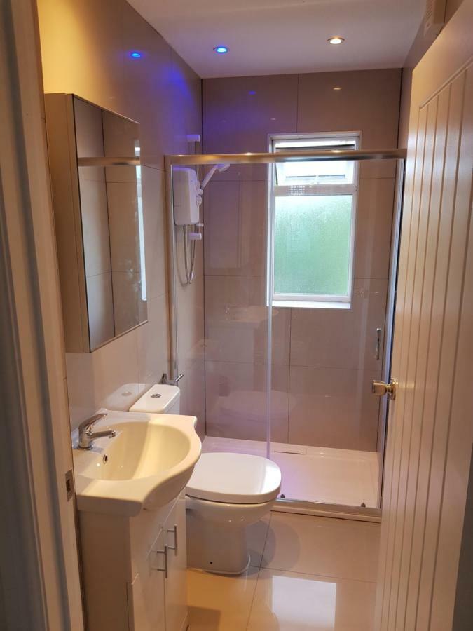 Webb Place 2 Bedroom Apartment ! London Borough of London Borough of Croydon Exterior foto